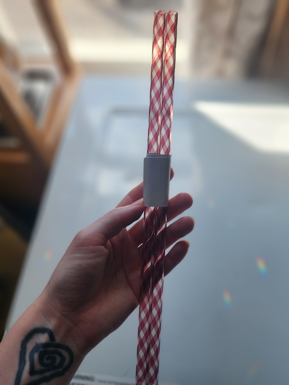 Pink & White Checkered Acrylic Drinking Straws (Set)